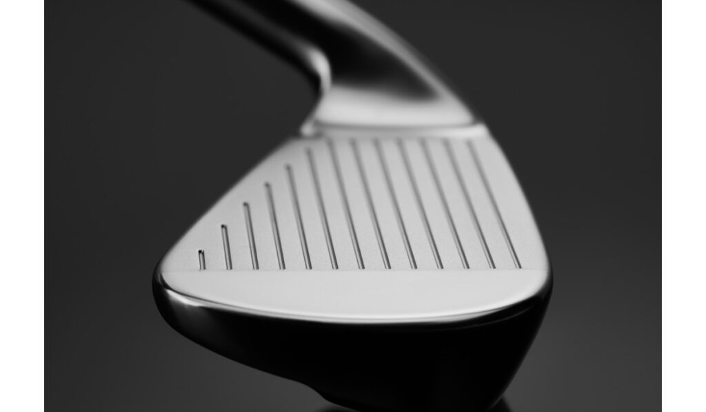 Callaway AI 200 irons face close up